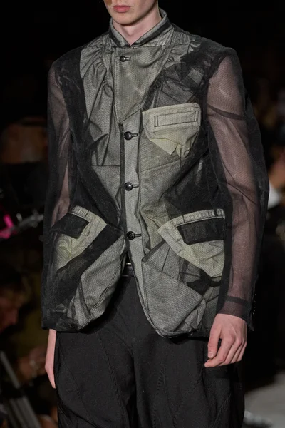 Look 98